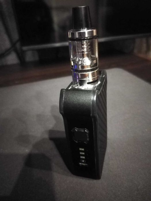 Електронен Vepe със USB кабел