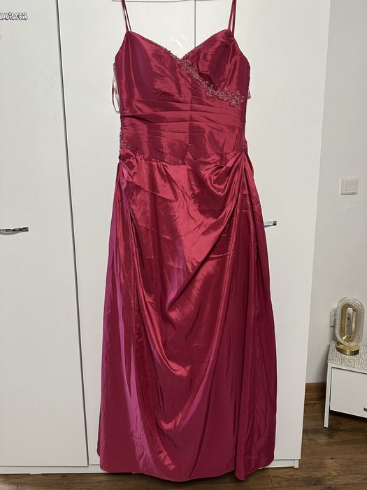 Rochie lunga eleganta de ocazie