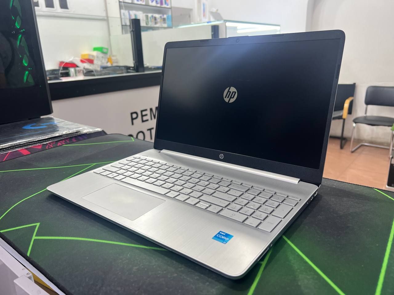 HP 15S Silver Noutbuk Yangidek Sotiladi