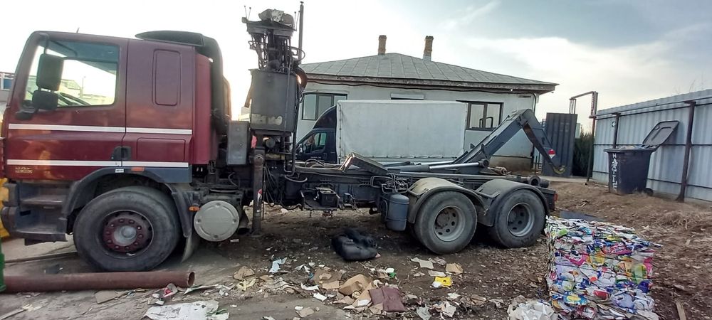 Vand Camion Abrollkipper cu graifer