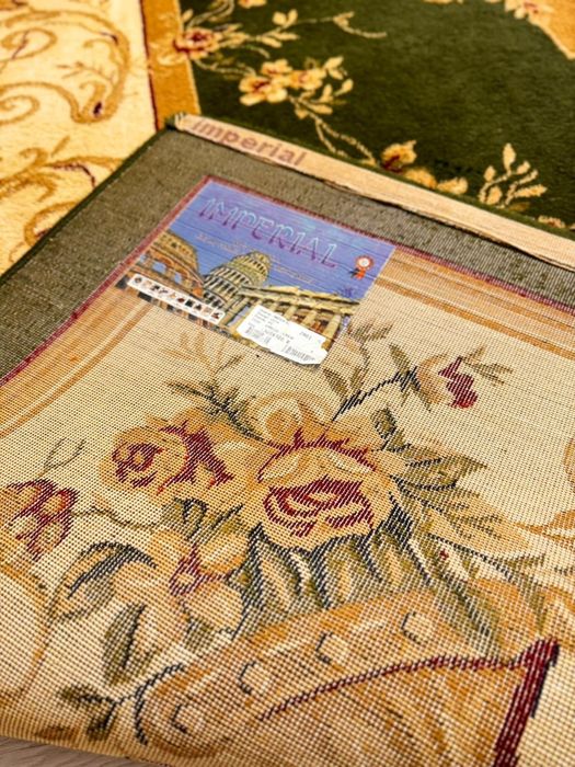 Ковёр в отличном состоянии