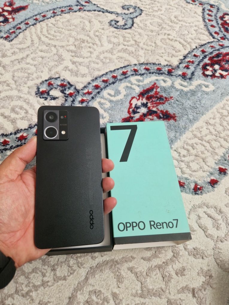 Oppo reno 7. Pppp