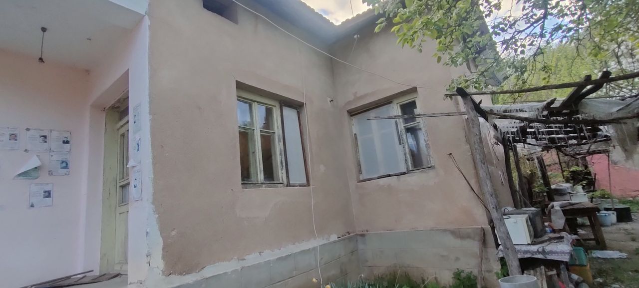 Продава се Къща в с. Смирненски, Област Монтана - 60 кв.м за 134 €/кв.м - Снимка #2