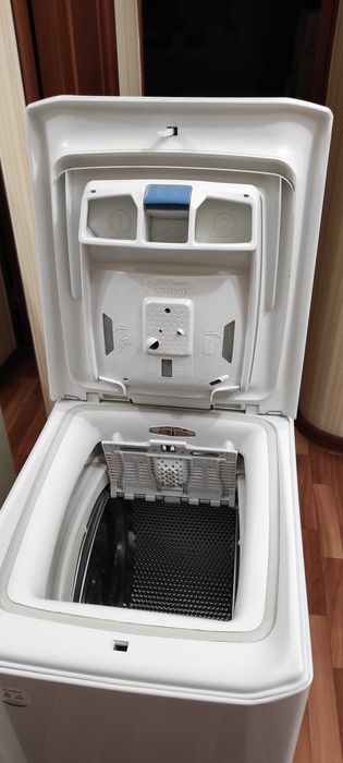 Стиральная машина CANDY CST G282DM/1-07. Целую или по запчастям.