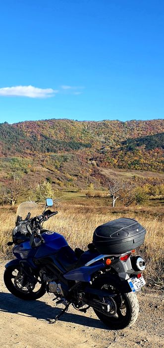 Vând motocicleta Suzuki v-strom 650cc