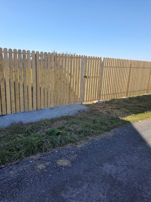 Executam garduri si porti din plasa bordurata sipca metalica