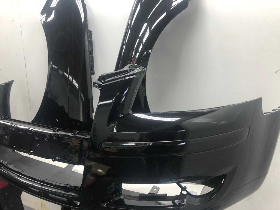 Bara & Aripa Fata Dreapta + Stanga Audi A3 8P An 2003-2008 LZ9Y Negru