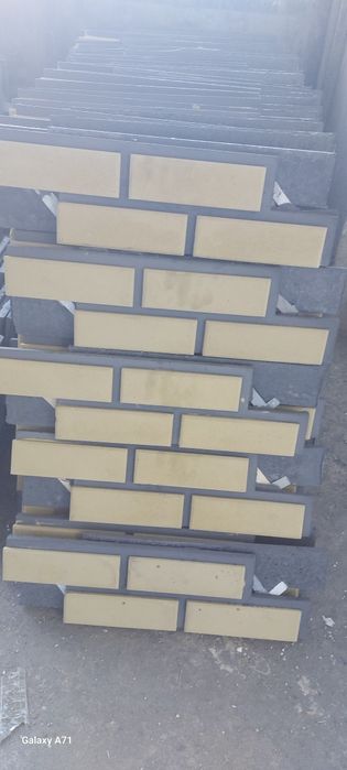 Fasadniy pilitka qoliplari sotiladi