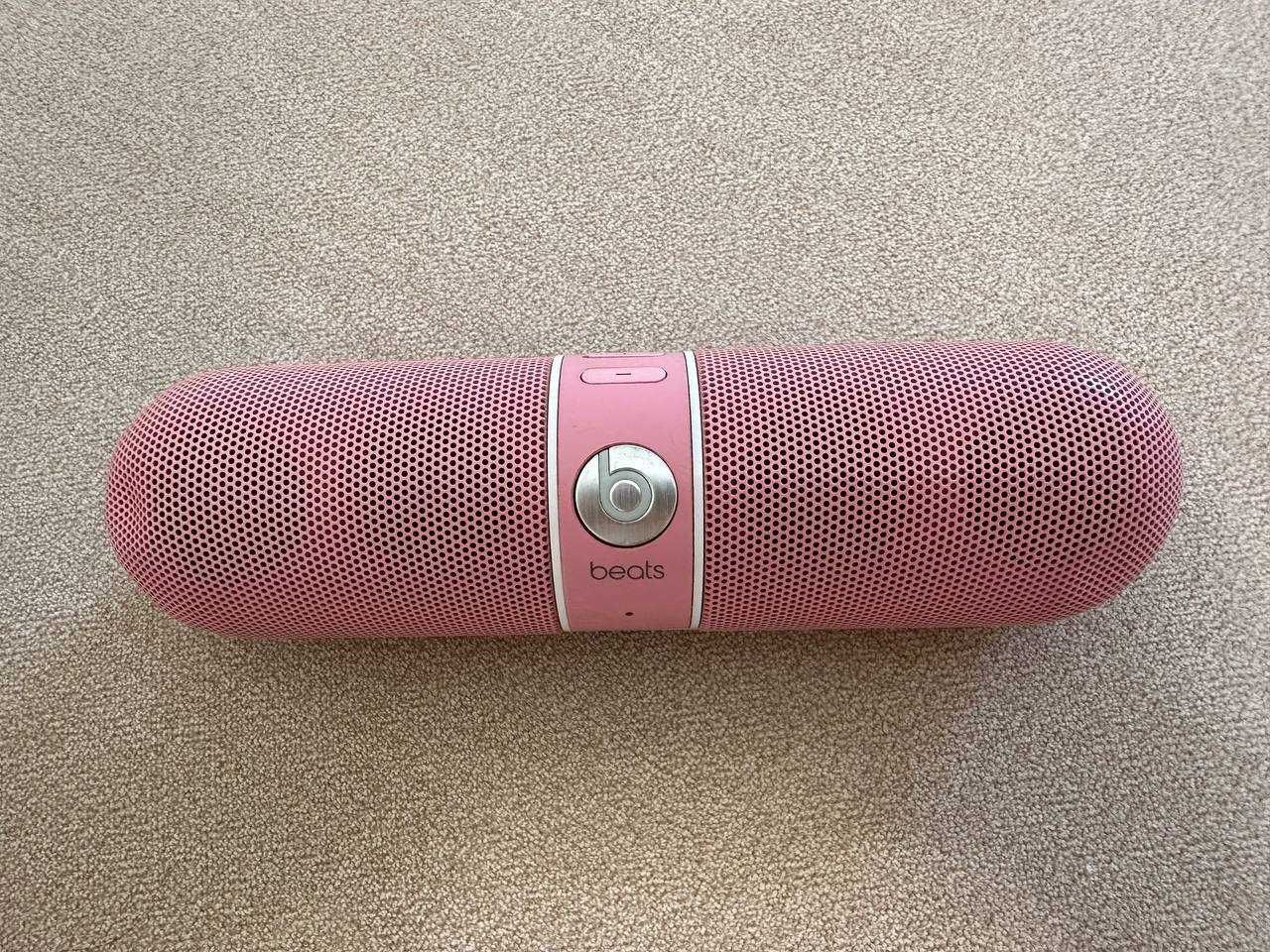 Продается Bluetooth колонка Beats Pill By Dr Dre & Nicki Minaj Edition