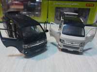 Macheta Toyota metal Van 1.32