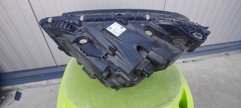 far dreapta mercedes e class w214 avariat