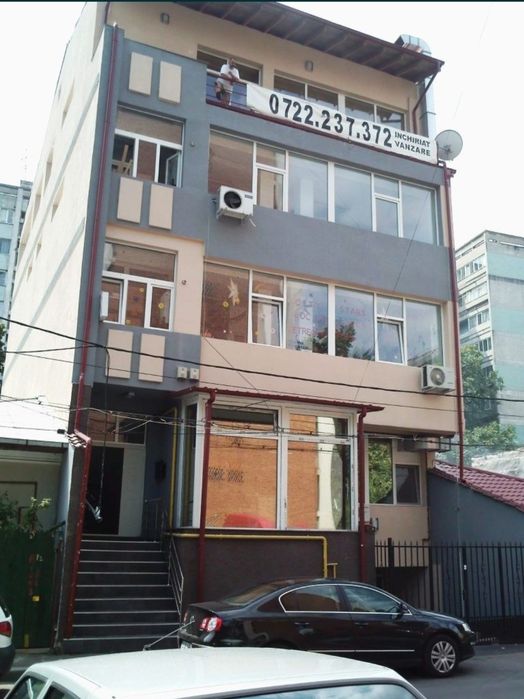 Vând spatiu comercial inchiriat cu preluare chiriaș.