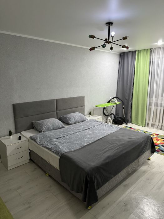 Сдам в аренду по суточно по часам на ночь квартиру