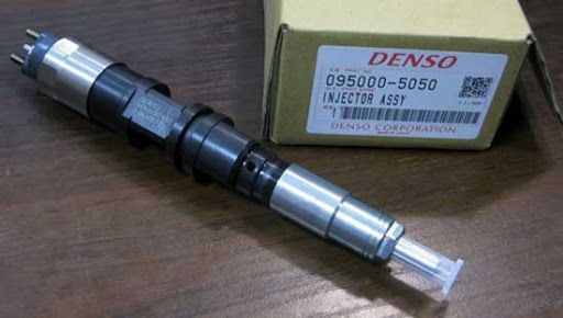 Injectoare DENSO pentru JOHN DEERE