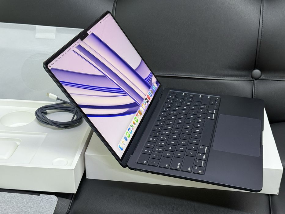 Модель 2024/Apple MacBook Air 13.6 M2 2024 EAC 95% емк/макбук Аир 13