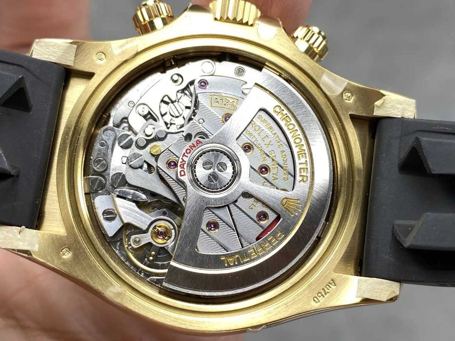 Rolex Cosmograph Daytona 126515 с автоматичен механизъм