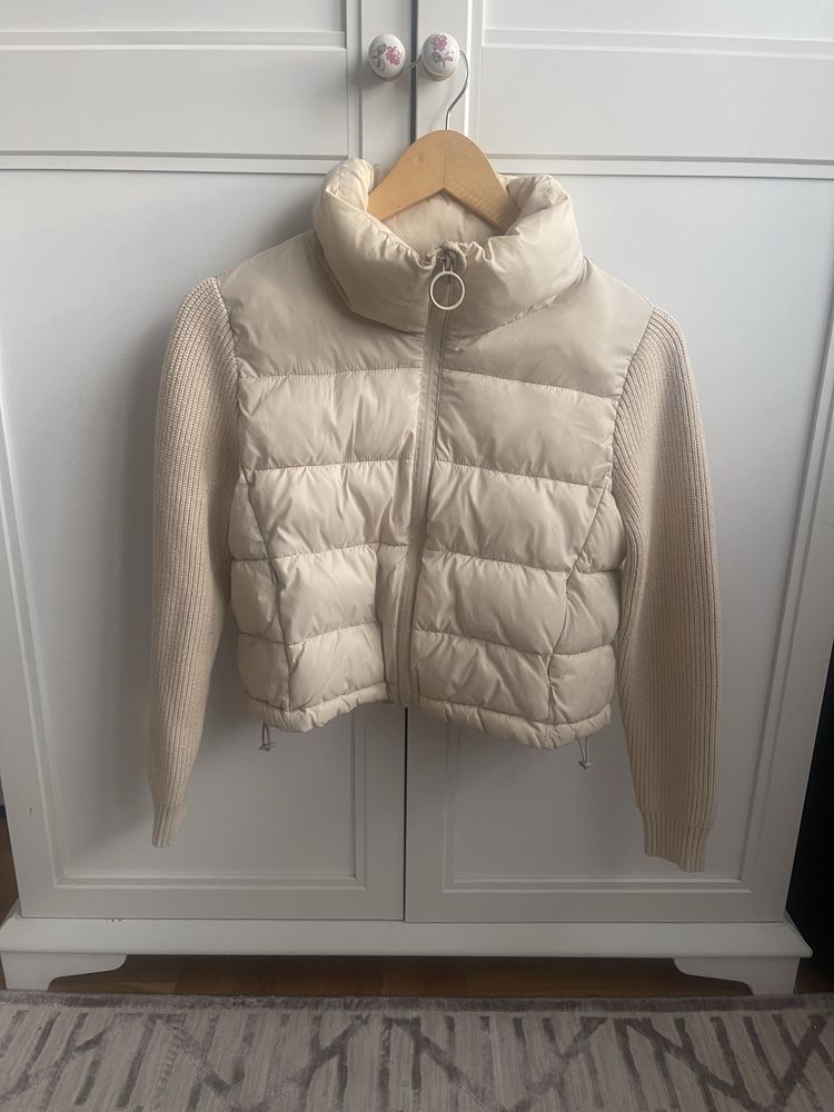 Яке Stradivarius XS бежаво