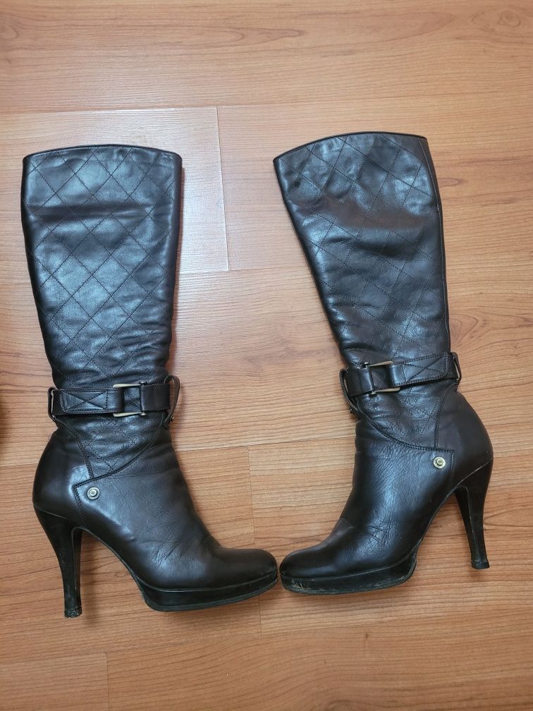 Продам сапоги размер 39