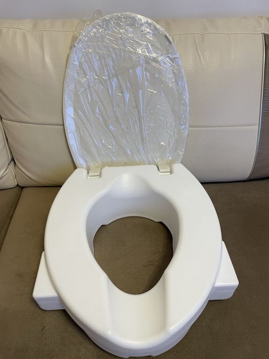 Inaltator wc cu capac 10cm/fara sistemul dee prindre pe vas