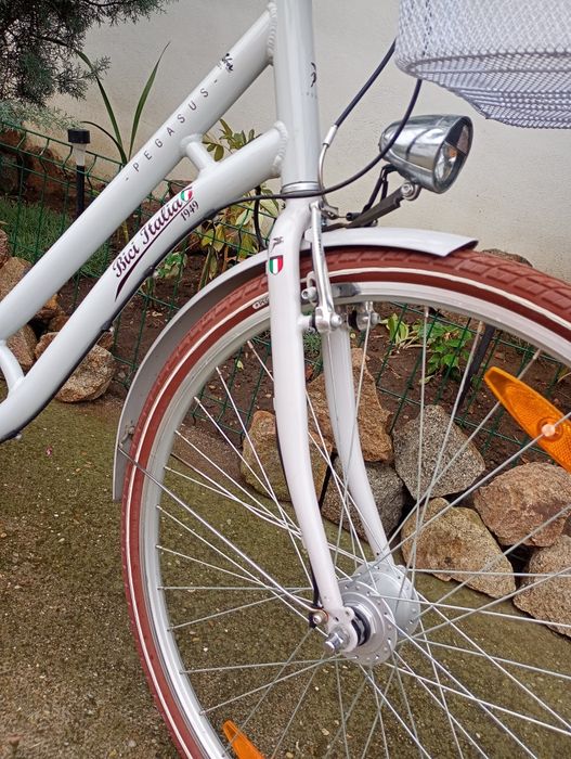 Bicicletă damă PEGASUS,cu 7 vit Nexus,frâna picior,stare f bună !