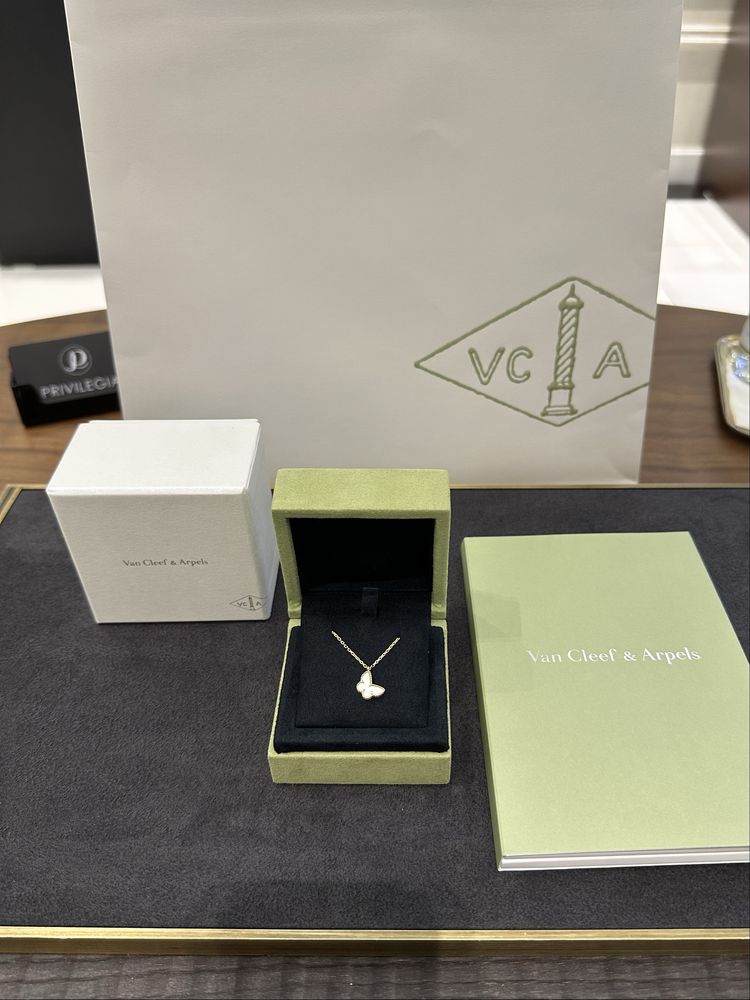 NEW Подвеска Van Cleef and Arpels Sweet Butterflies VCARF6930