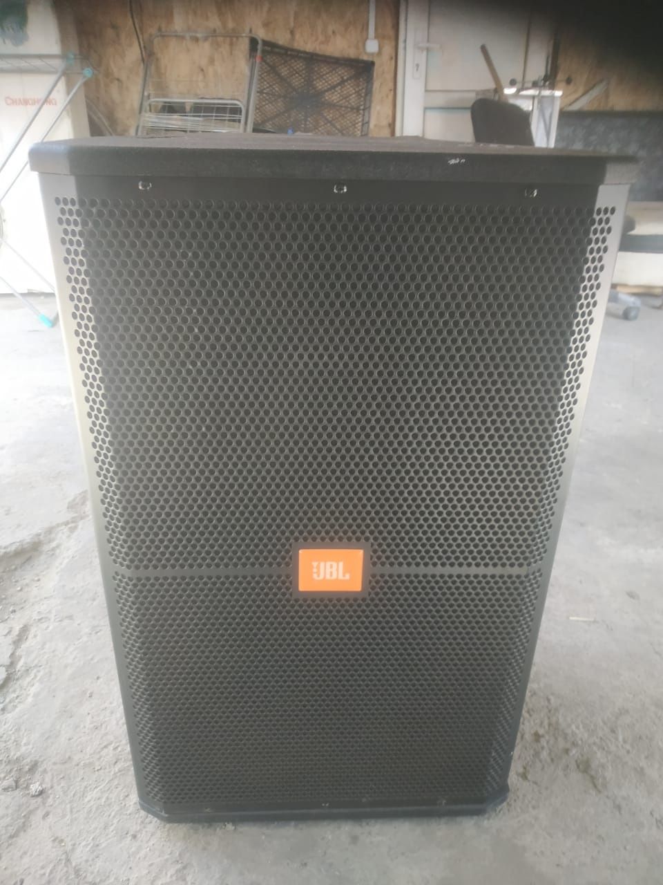 Акустическая система  UBL SRX700