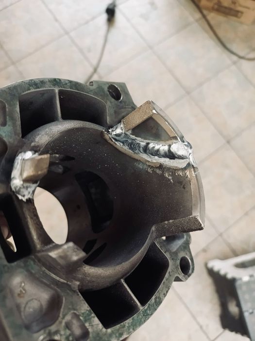 Bucșări cilindri 2 timpi și 4 timpi, rectificari piese (Moto Atv Utv)