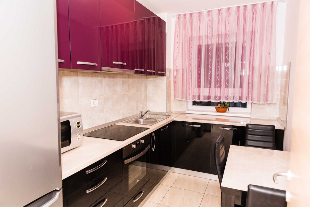 Cazare Inchiriere Regim Hotelier Ap. 2 cam. decomandat Prima lux
