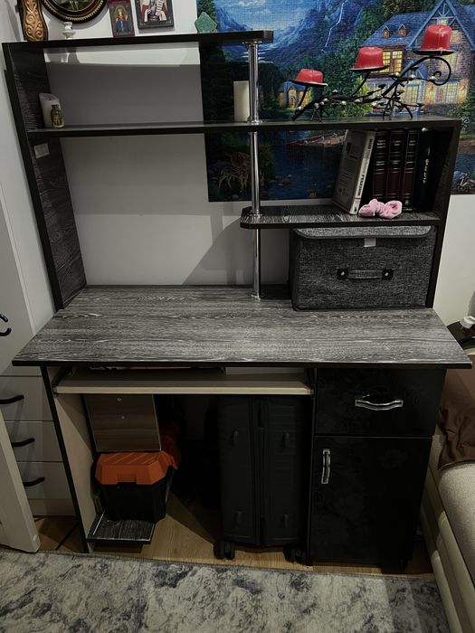 Стол компютерный