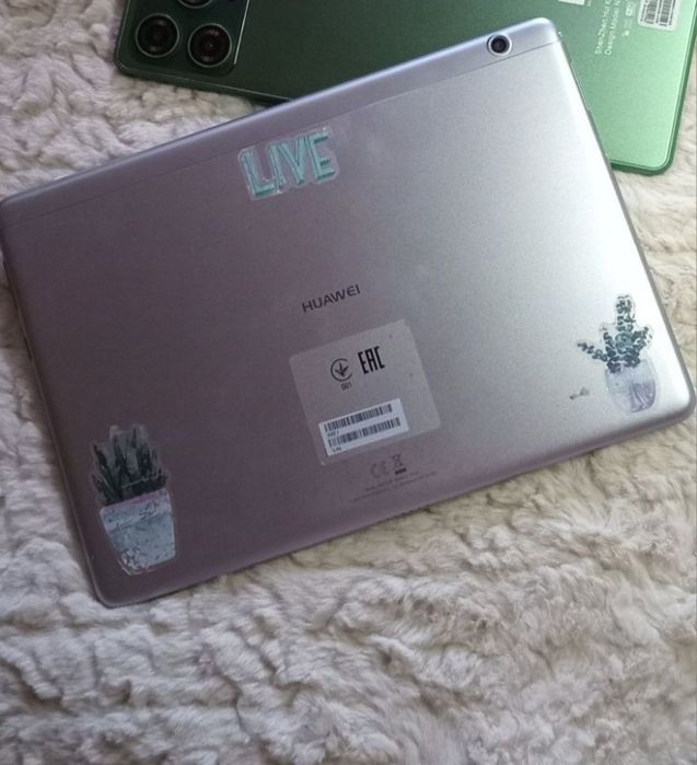 Планшет на запчасти