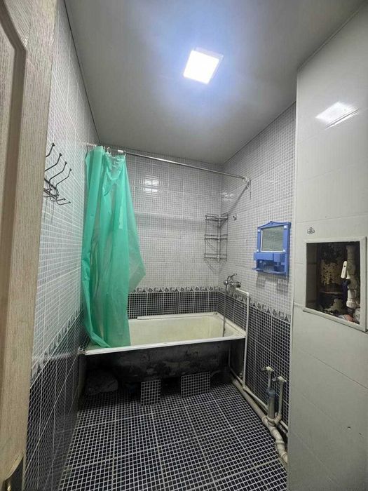 Коракамиш 3 хона 1-этаж квартира ШОШИЛИНЧ сотилади!