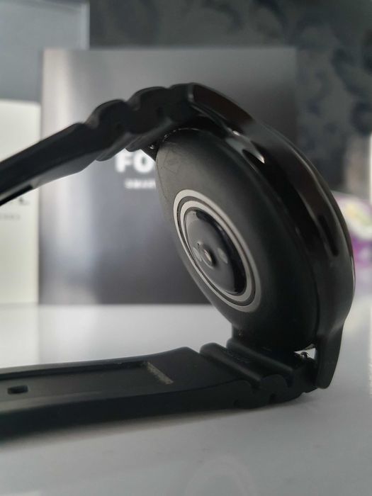 Smart часовник FOSSIL GEN 5 Carlyle