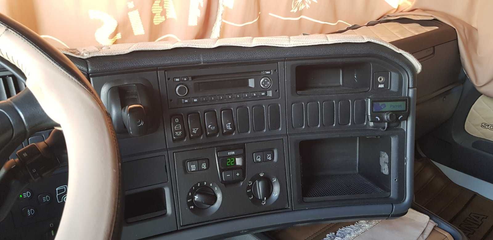 Продавам Scania R420 + полуремарке Schmitz