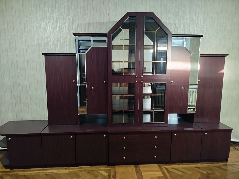 Продаю свою мебель европейского производства б/у в отличном состоянии!