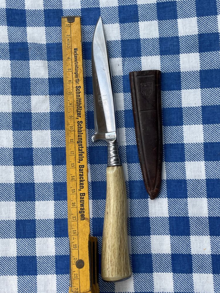 Cutit vanatoare Steyr anii 1930