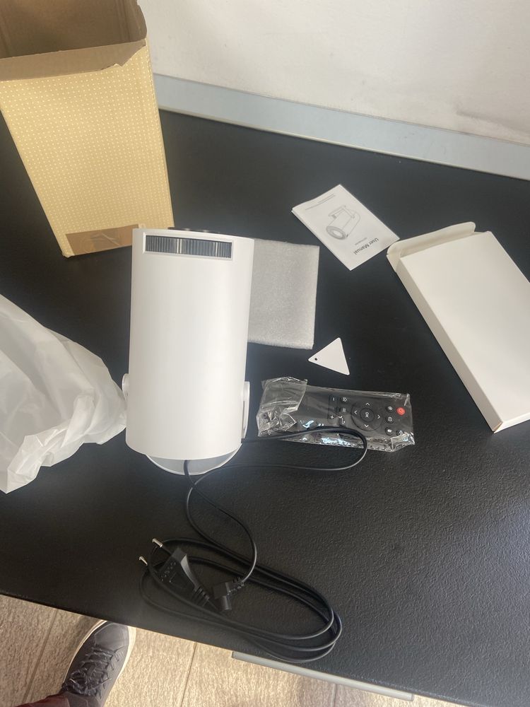 Videoproiector led android wi fi