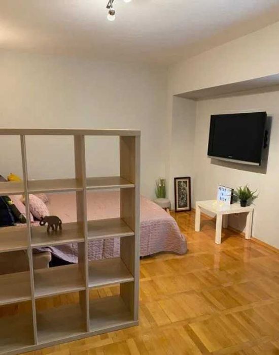 Дава се под наем Едностаен апартамент в Пловдив, Южен - 42 кв.м за 198.9 € - Снимка #1