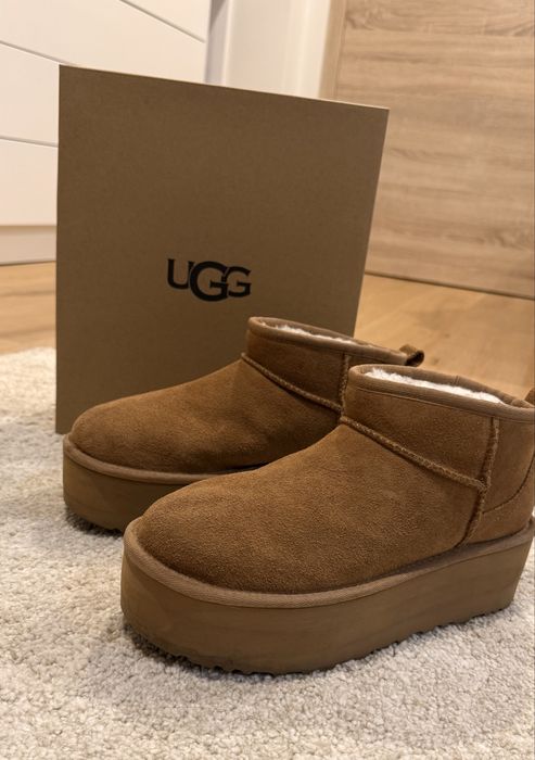 UGG uri calduroase si imblanite