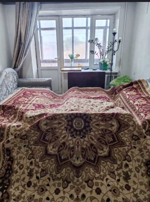 Продам большой ковер б/у  -10000