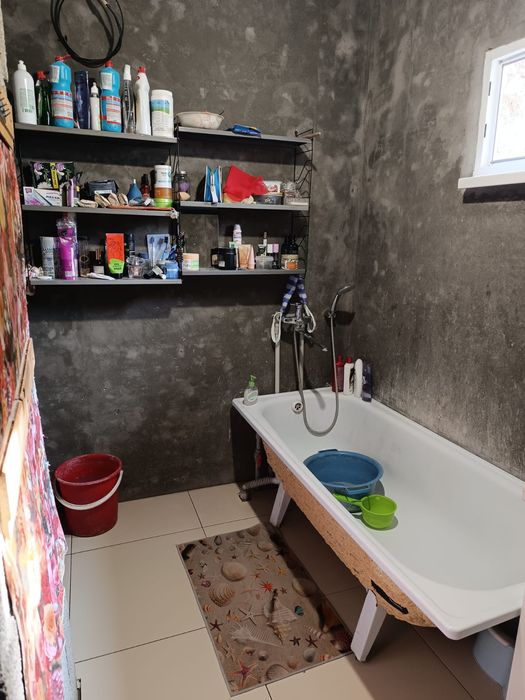 Продаётся дом, район залиния.