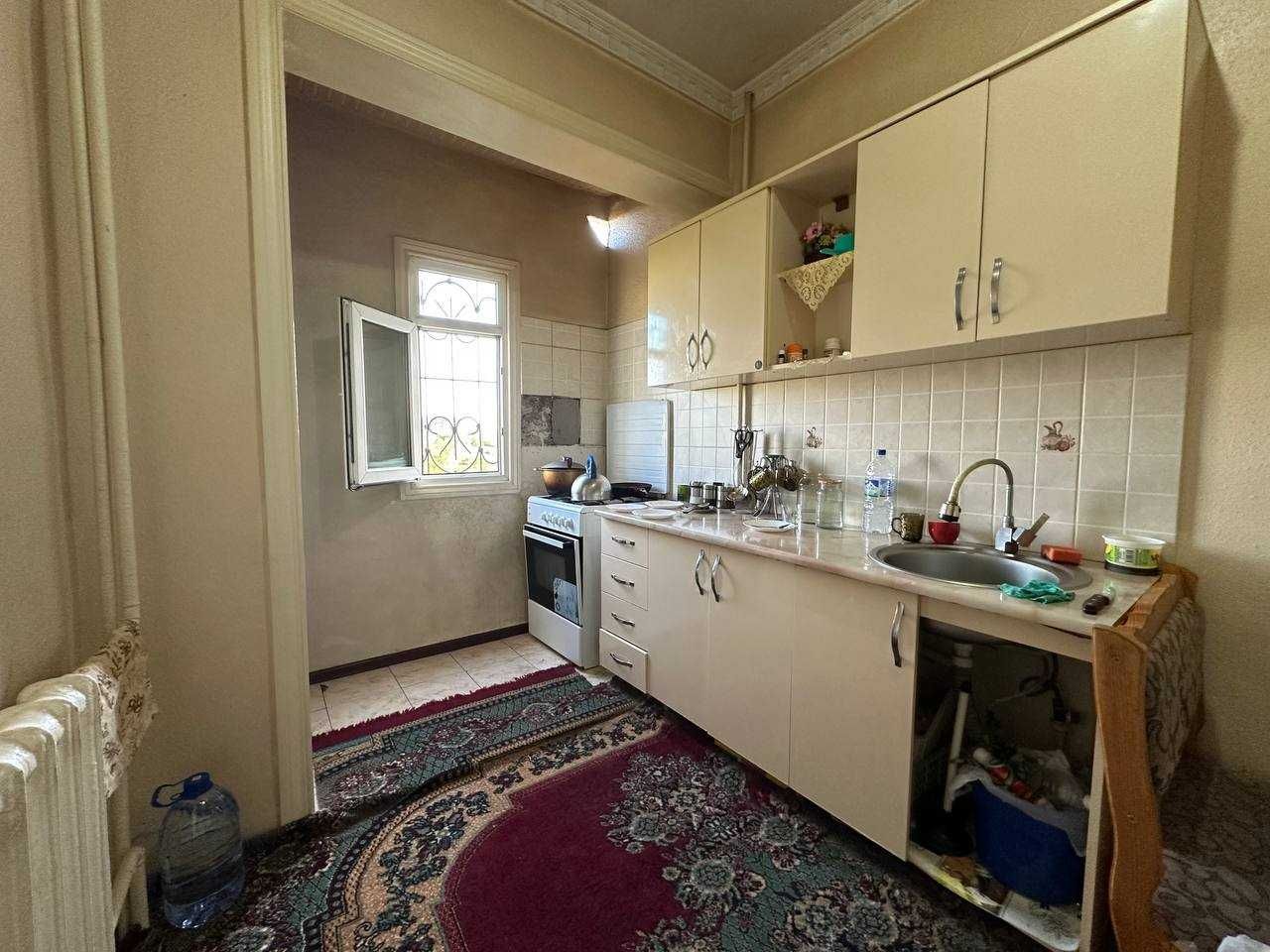 3-комнатная квартира, 72 м², панельный дом, метро Туркестан