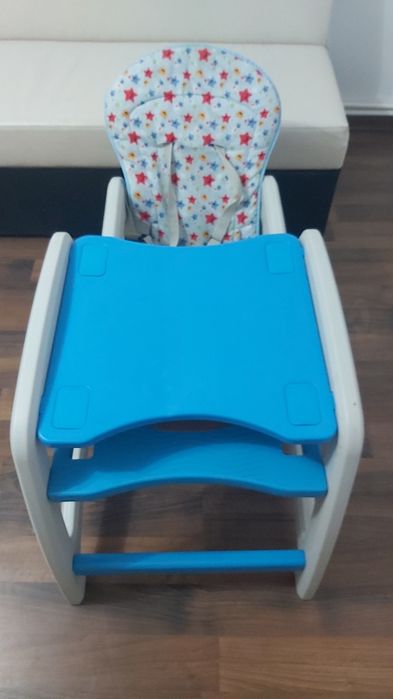 Scaun si masa pentru copil