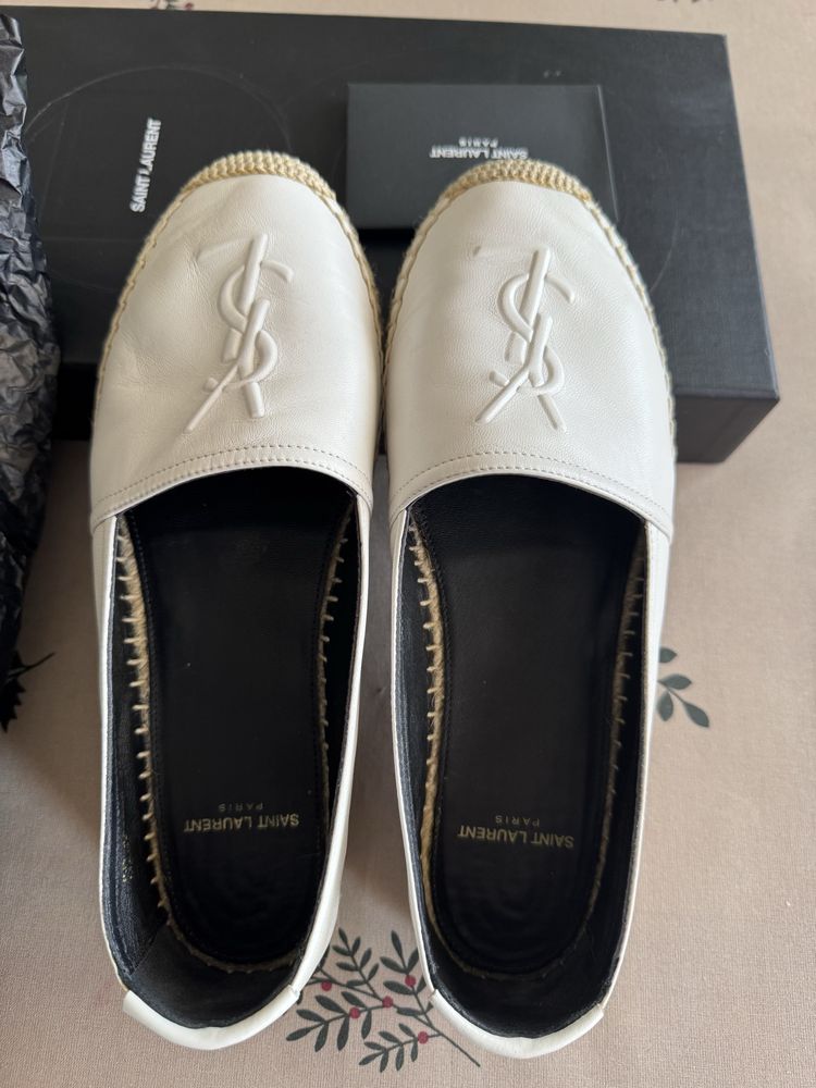 Кожени еспадрили YSL