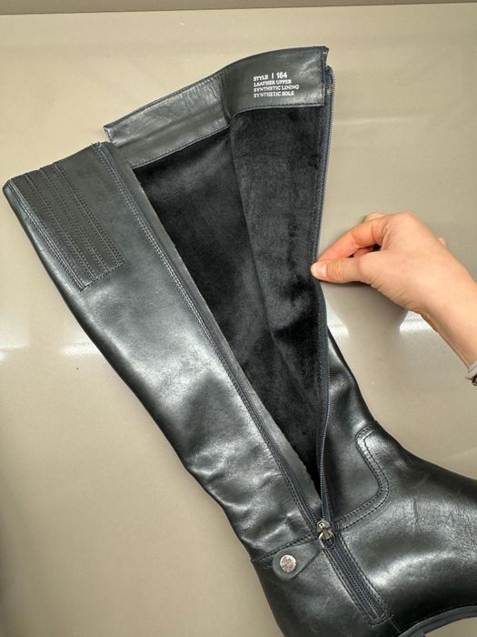 Cizme înalte din piele cu fermoar