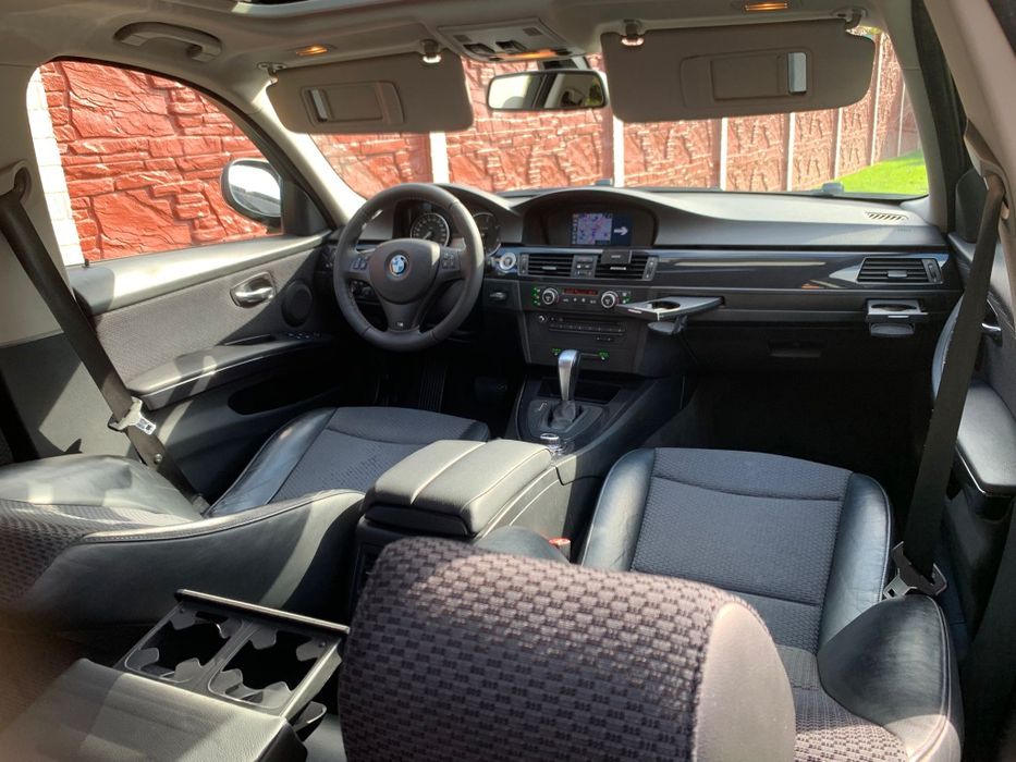 BMW Seria 3 E90 2:0 D M Pachet By Xenon Cutie viteze Automata