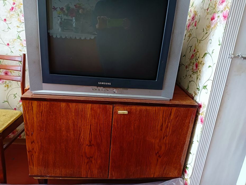 Продается телевизор Самсунг