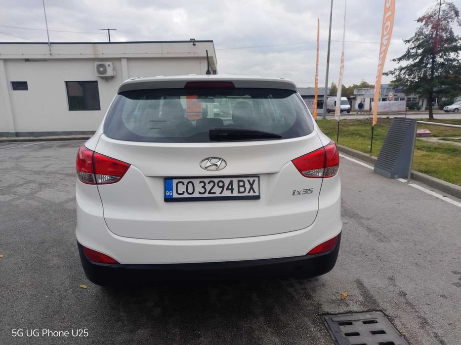 Продавам джип Hyundai IX35