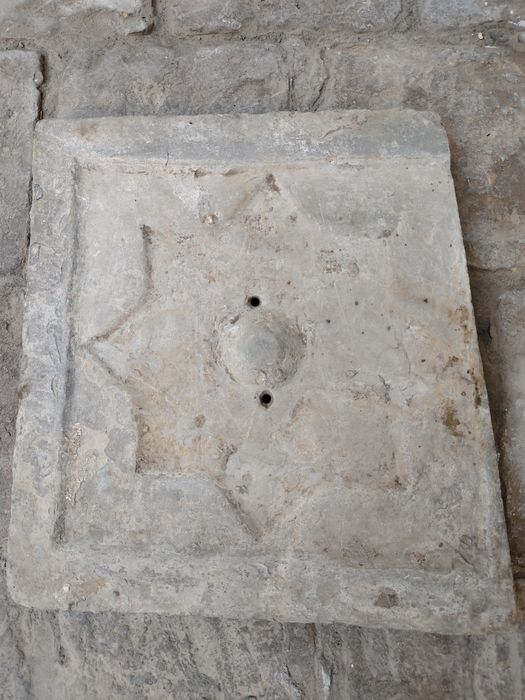 Продается колодец из мрамора гранита