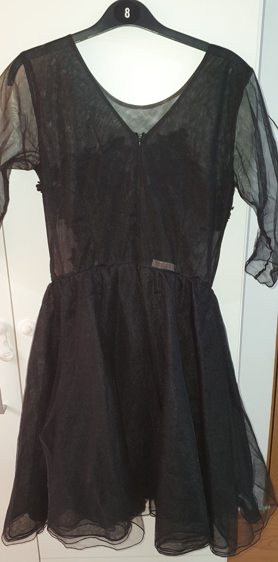 Rochie din tulle neagra cu aplicații deosebite