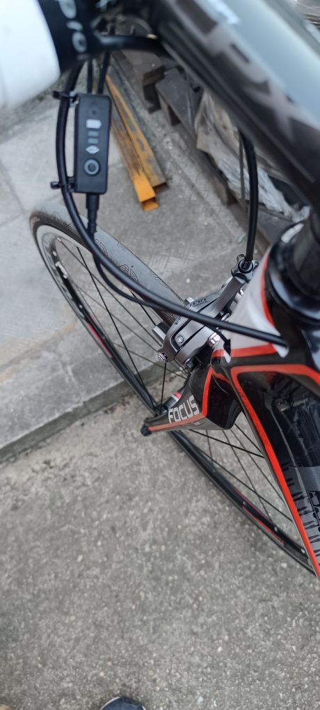 Carbon Focus Shimano DI2